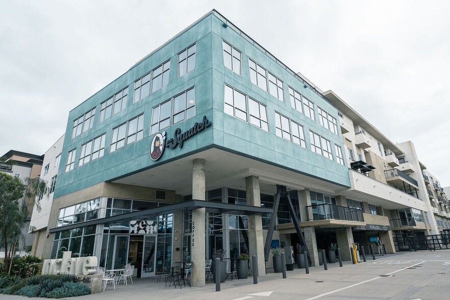 INclave Creative Office - Bar