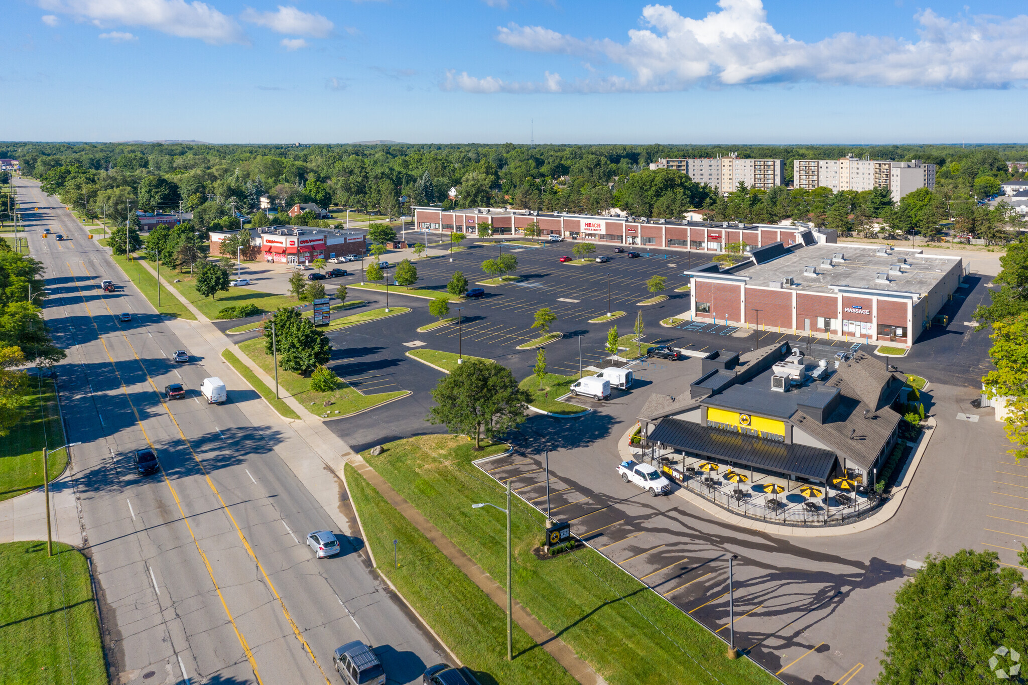 6503-6647 N Wayne Rd, Westland, MI for lease Building Photo- Image 1 of 9