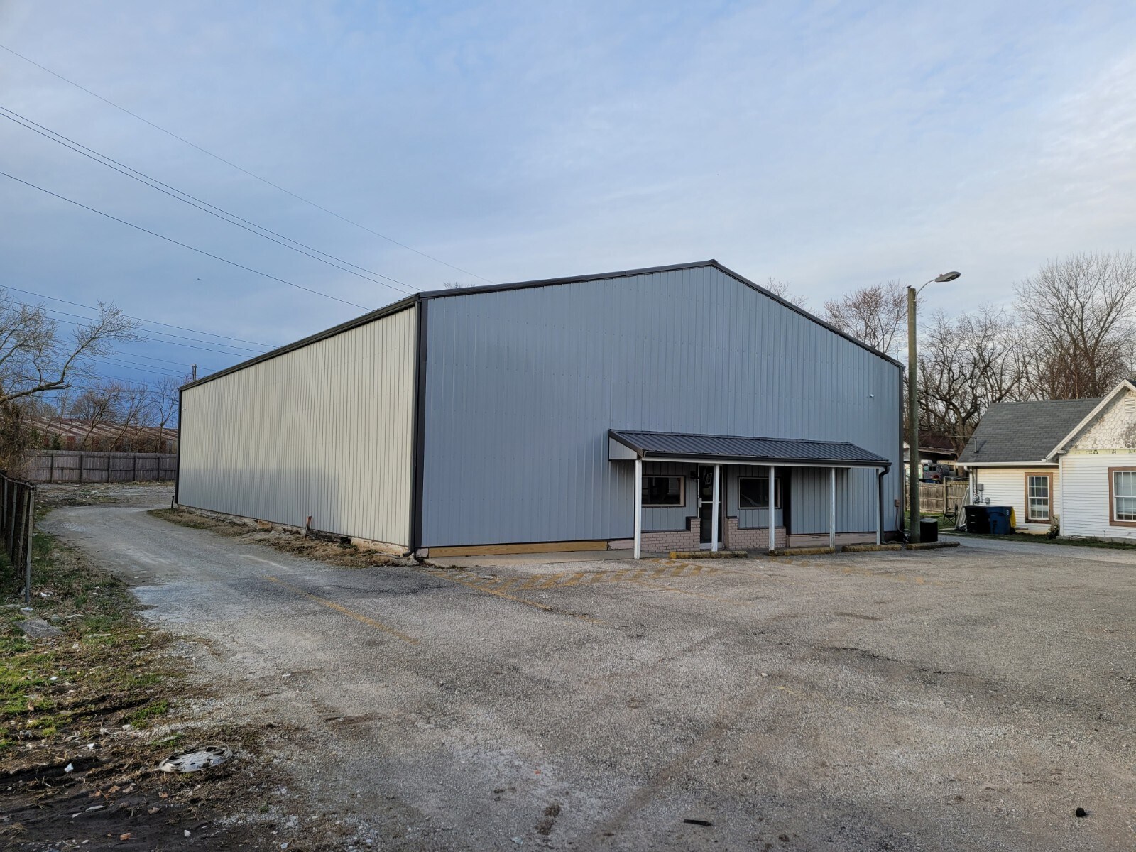 7911 E 46th St, Indianapolis, IN for sale Building Photo- Image 1 of 1