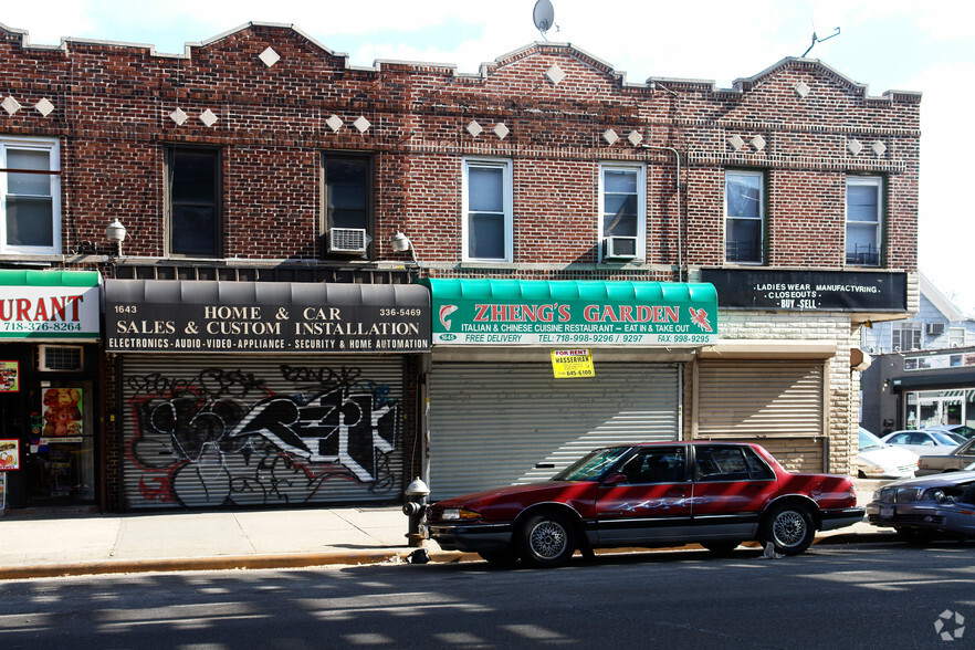 1645 Mcdonald Ave, Brooklyn, NY for lease - Building Photo - Image 2 of 6