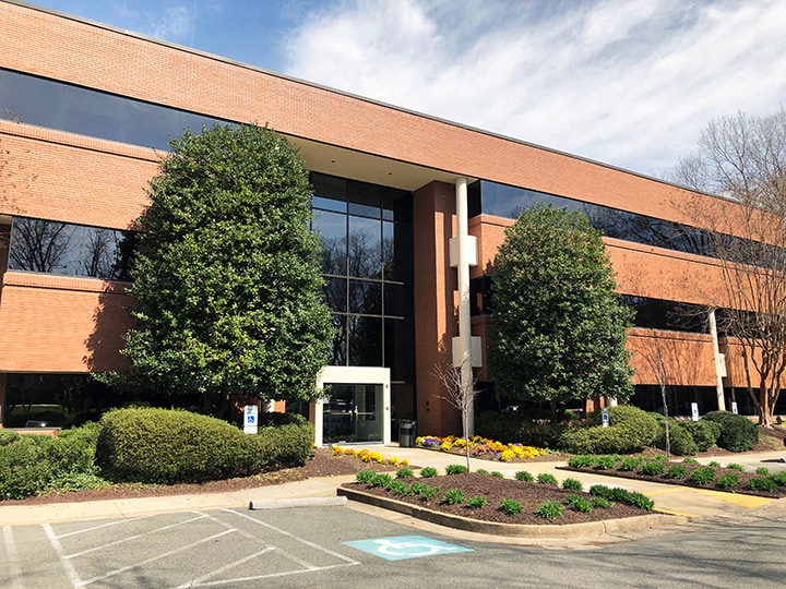 7200 Glen Forest Dr, Richmond, VA for lease - Building Photo - Image 2 of 5