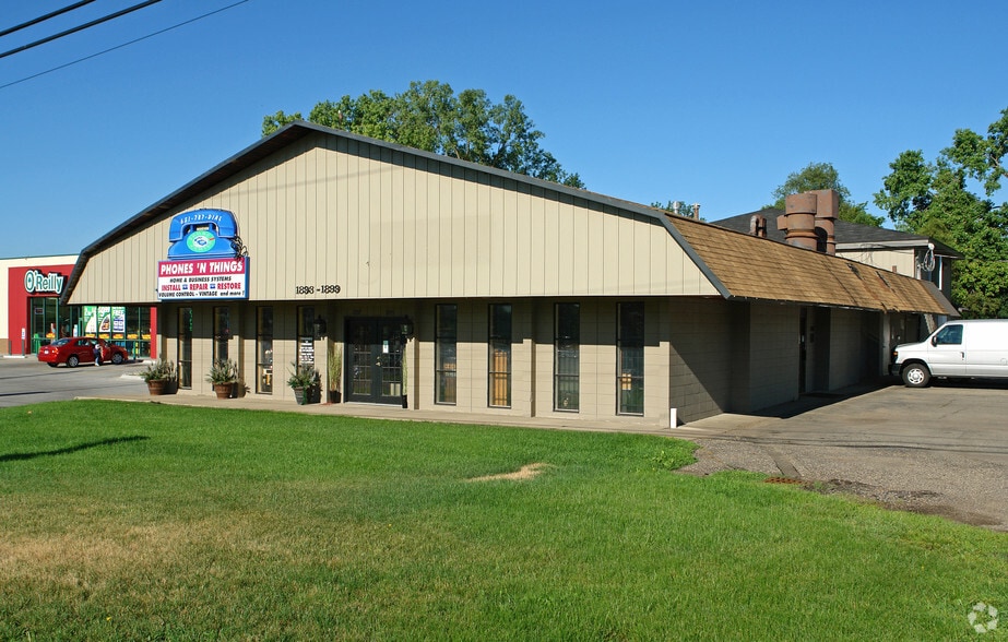 18951899 Rice St, Roseville, MN 55113