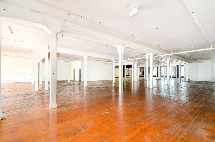 937-939 S Maple Ave, Los Angeles, CA for lease - Interior Photo - Image 3 of 10