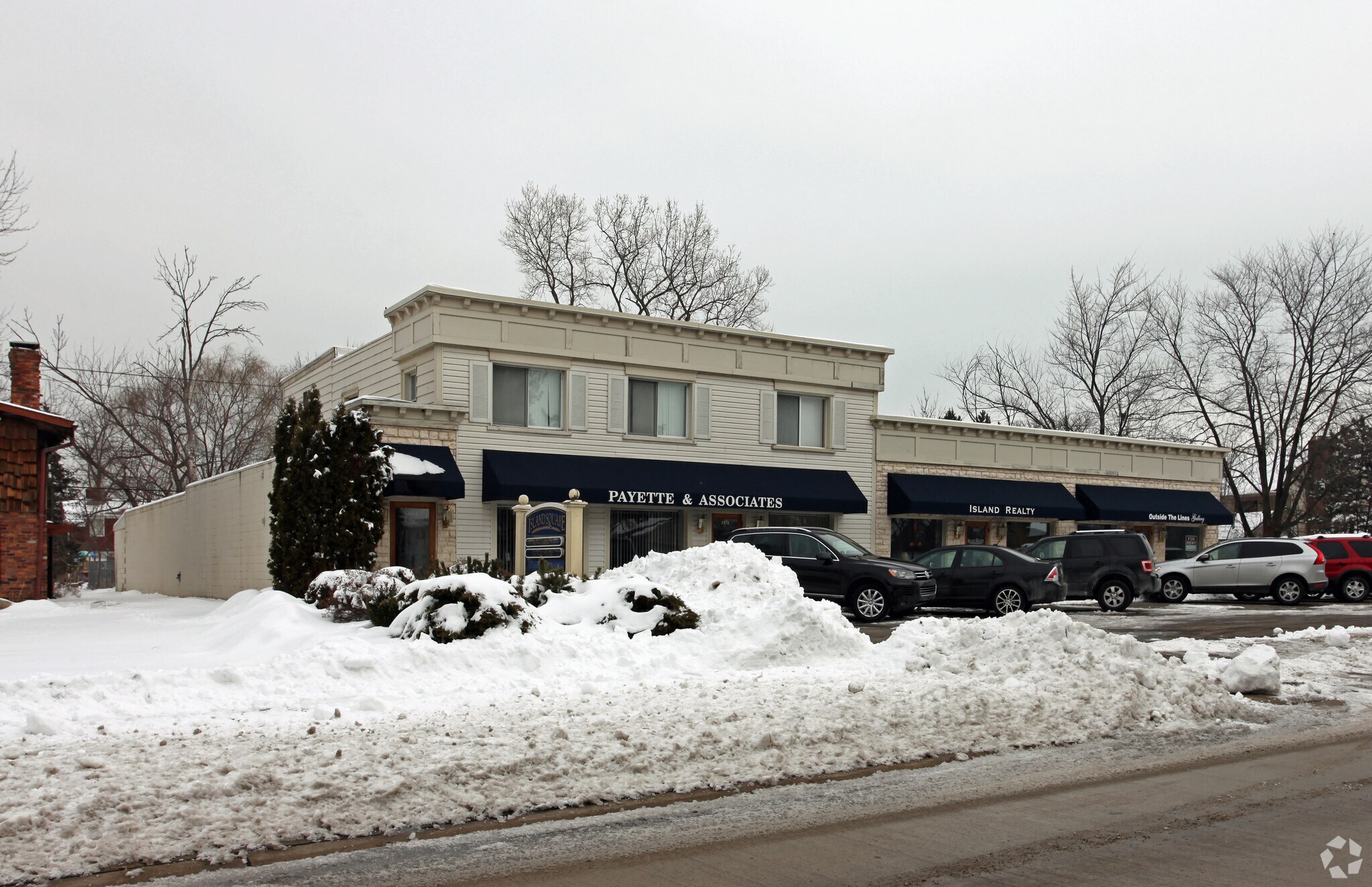 8410-8474 Macomb St, Grosse Ile, MI for sale Primary Photo- Image 1 of 1