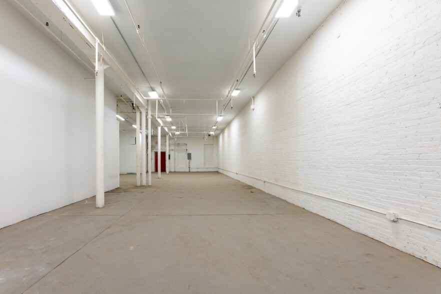 610 Dean St, Brooklyn, NY for lease - Interior Photo - Image 2 of 15