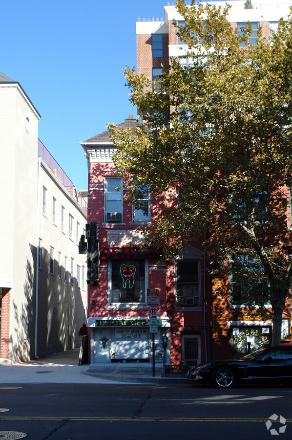 1209 U St NW, Washington, DC 20009
