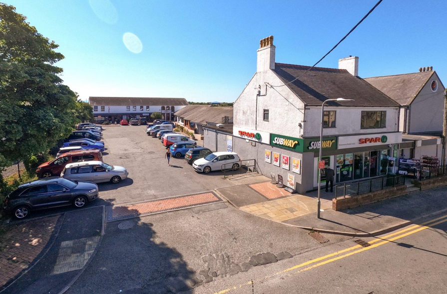 Station Rd, Holyhead for sale - Primary Photo - Image 1 of 1