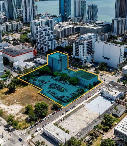 2200 Biscayne Blvd, Miami, FL for sale - Building Photo - Image 1 of 12