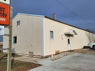 More details for 114 Aspen Ave SE, Menahga, MN - Industrial for Sale