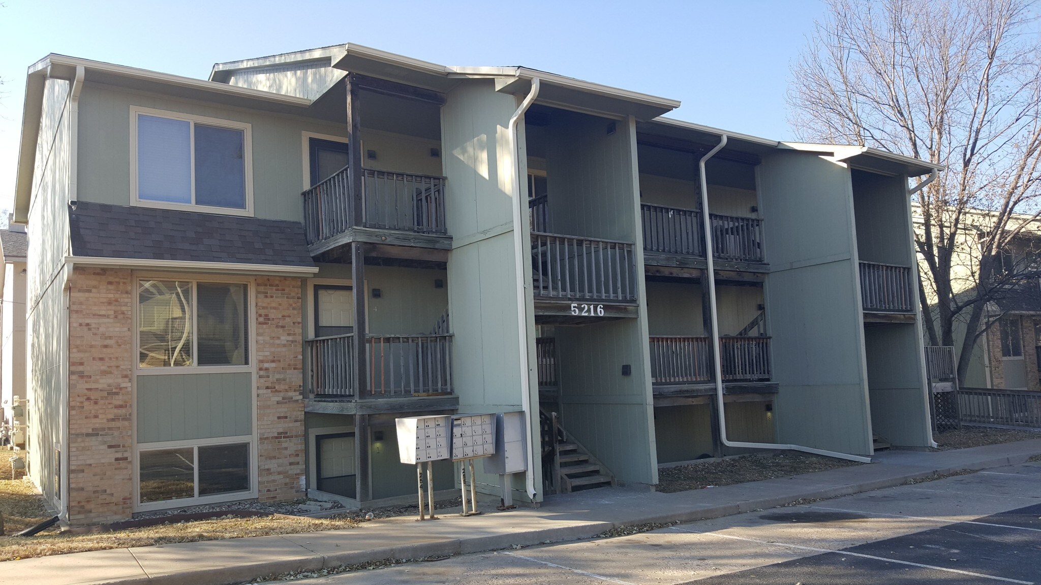 5210 SW 10th Ave, Topeka, KS for sale Primary Photo- Image 1 of 1