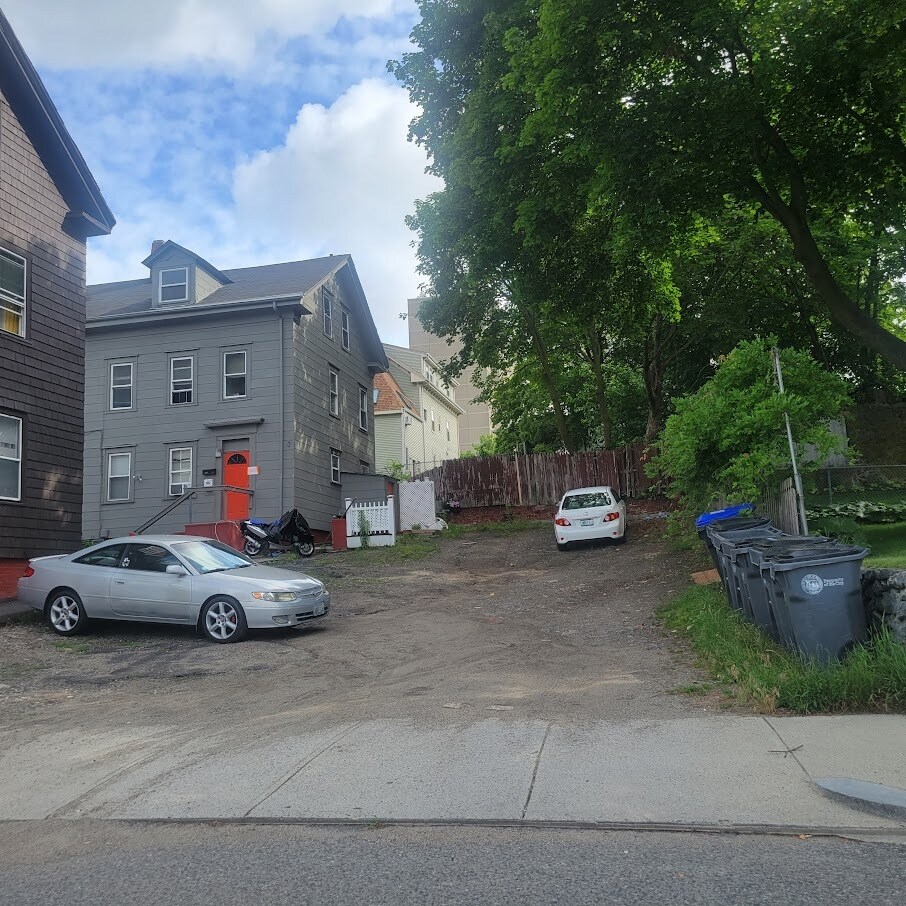 83 Park, Providence, RI for sale Primary Photo- Image 1 of 1