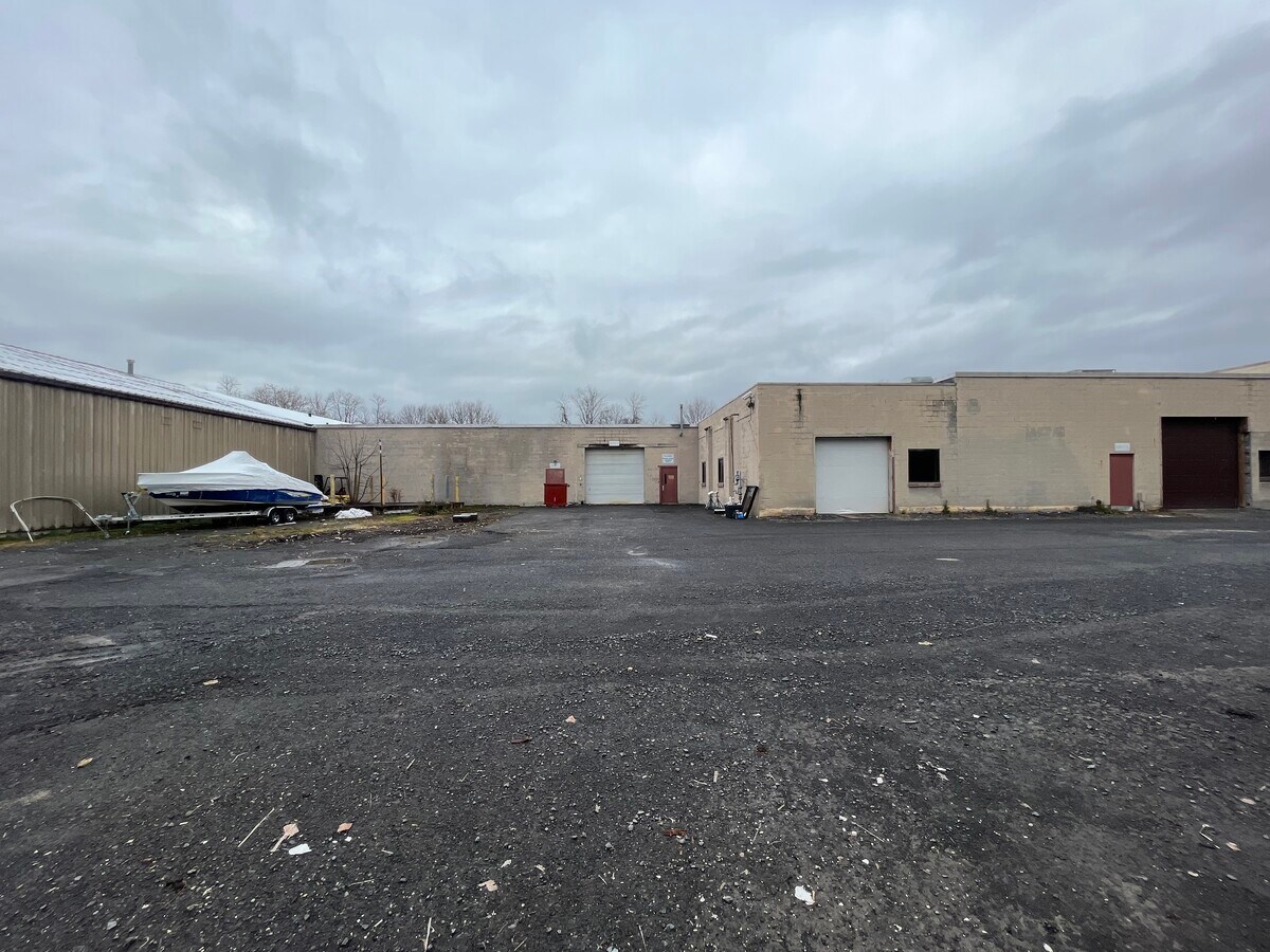 4939 Jordan Rd, Elbridge, NY 13153