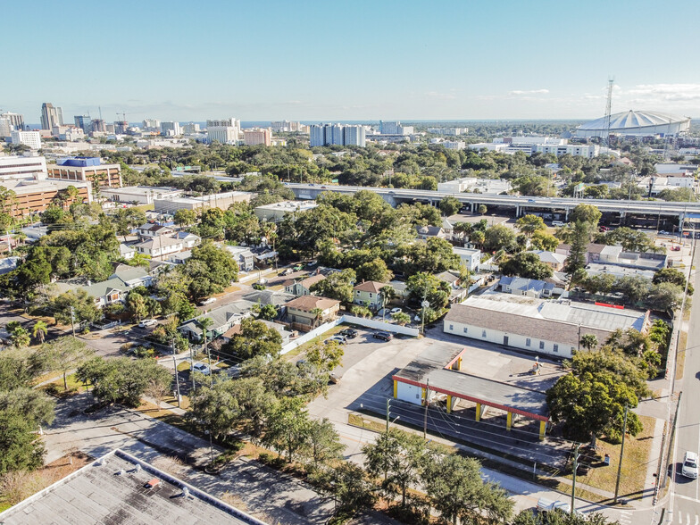 661 16th St N, Saint Petersburg, FL for sale - Building Photo - Image 1 of 1