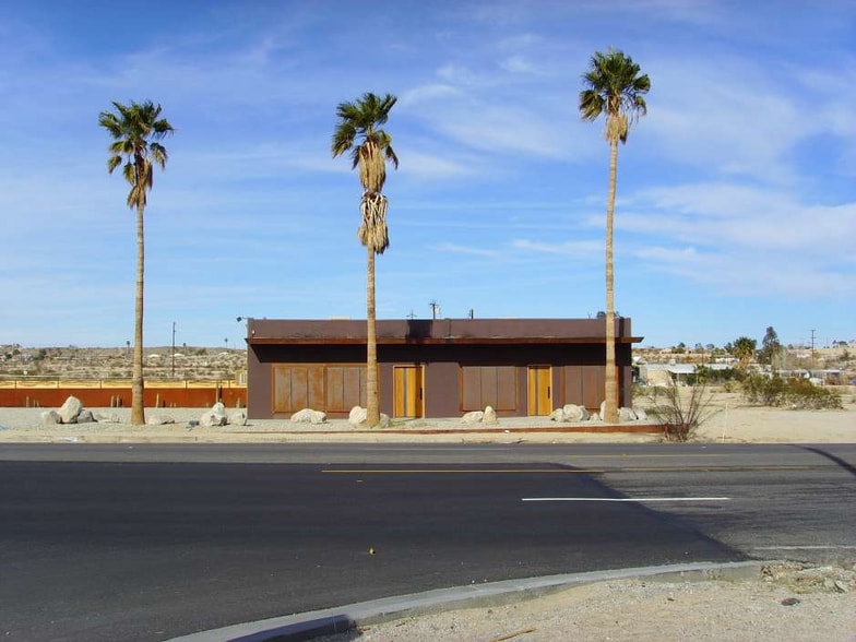 72252 Twentynine Palms Hwy, Twentynine Palms, CA for sale - Primary Photo - Image 1 of 1