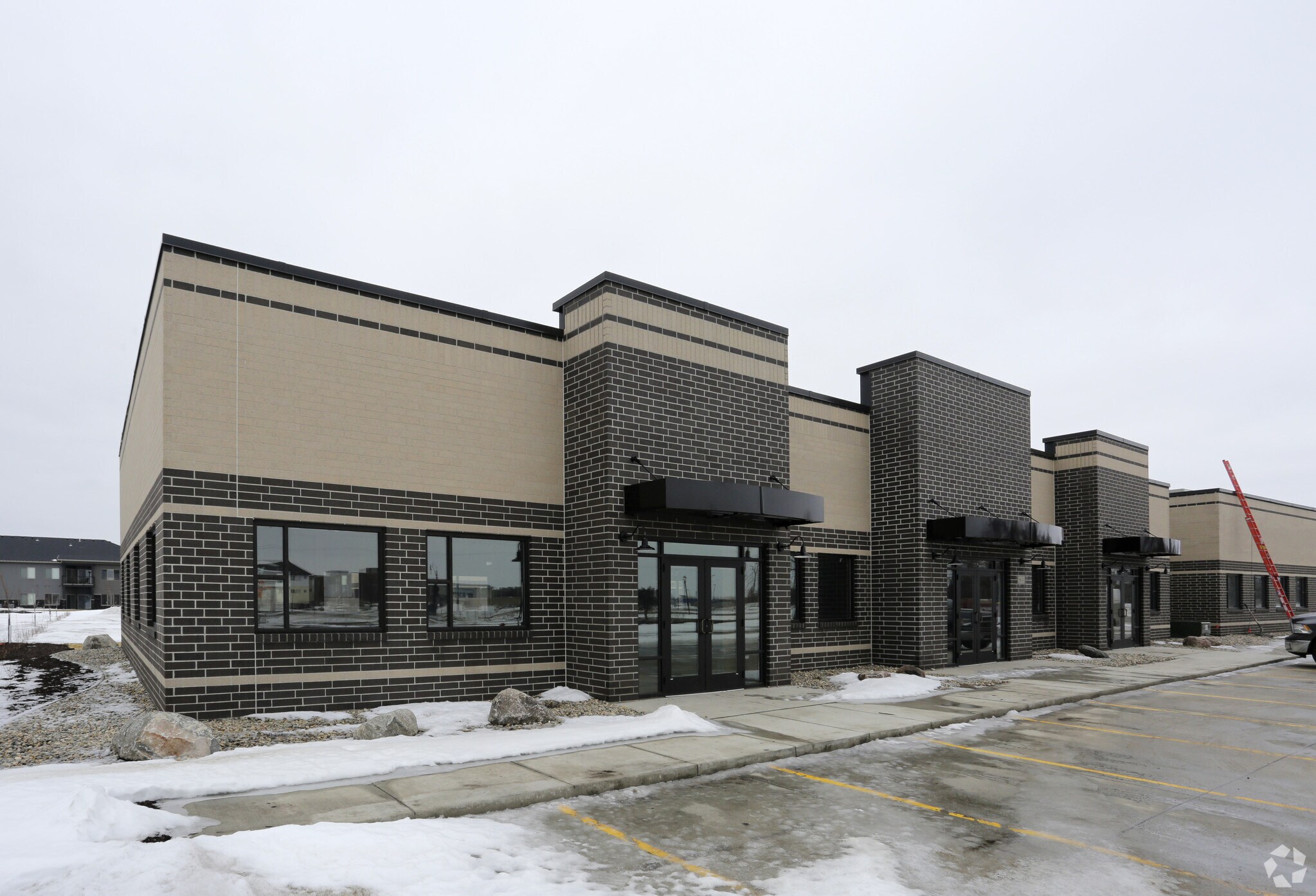 5630 36th Ave S, Fargo, ND for sale Primary Photo- Image 1 of 1