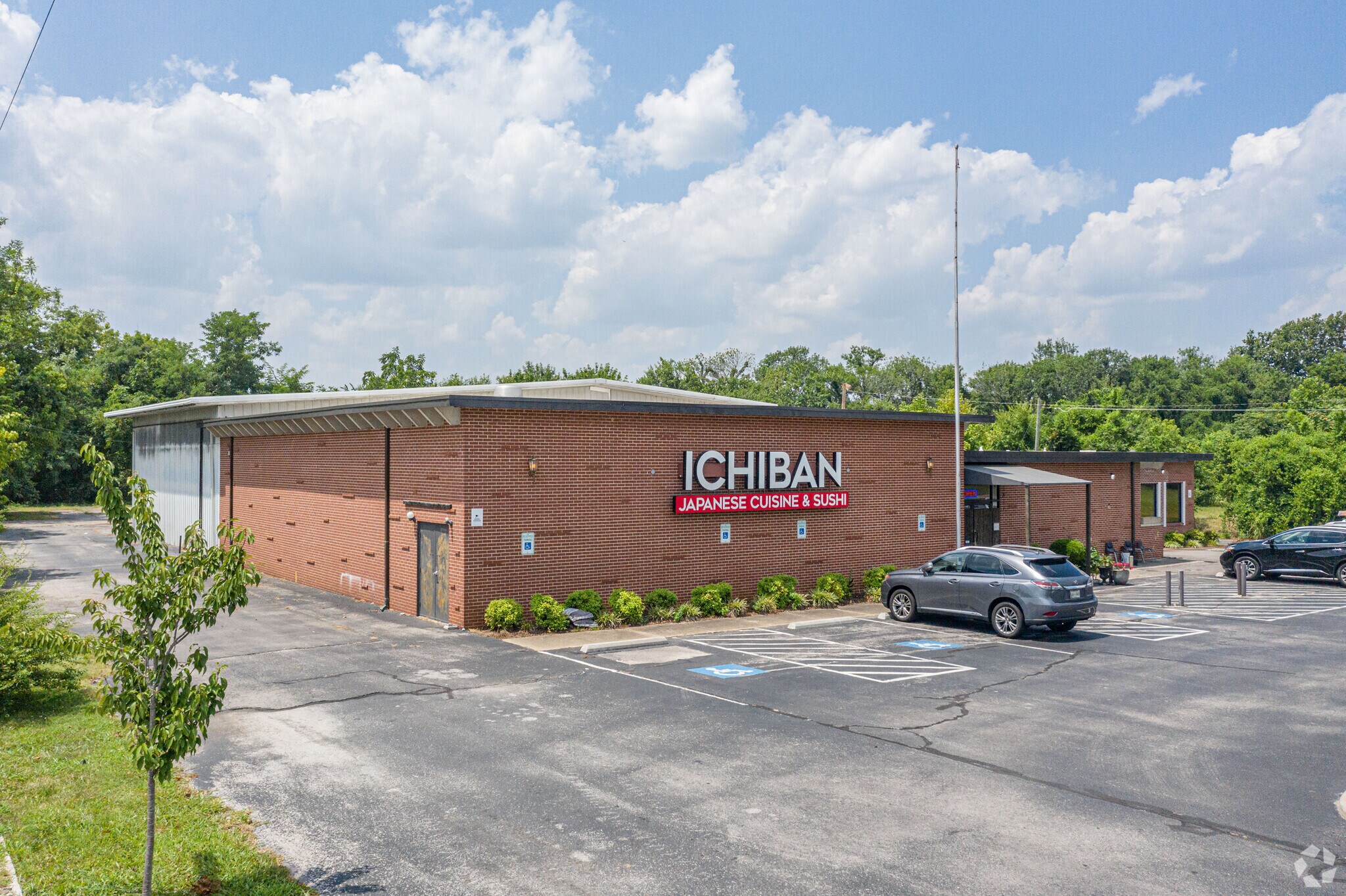 1831 NW Broad St, Murfreesboro, TN for sale Primary Photo- Image 1 of 1