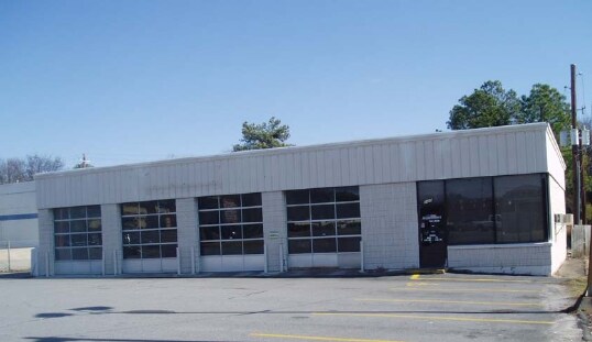 2420 Pio Nono Ave, Macon, GA for sale Primary Photo- Image 1 of 1