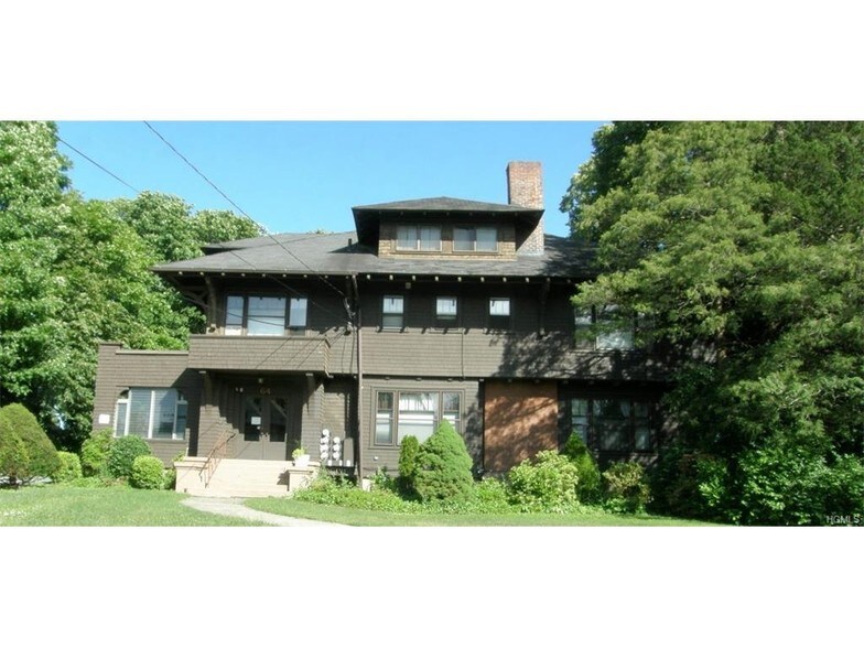 62-66 Grand Ave, Middletown, NY for sale - Primary Photo - Image 1 of 1