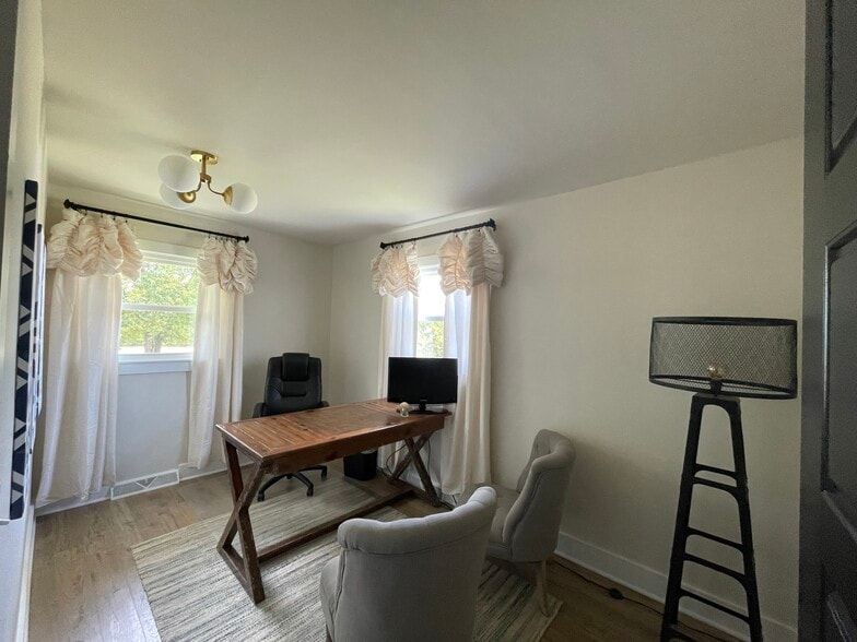 Portfolio of 2 Commercial Assets portfolio of 2 properties for sale on LoopNet.com - Building Photo - Image 3 of 90