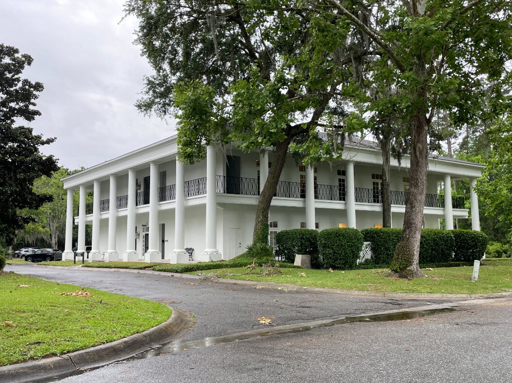300 Main St, Saint Simons Island, GA for sale Building Photo- Image 1 of 1