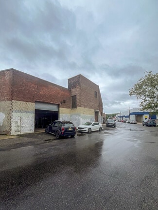 More details for 8819 76th Ave, Glendale, NY - Industrial for Sale