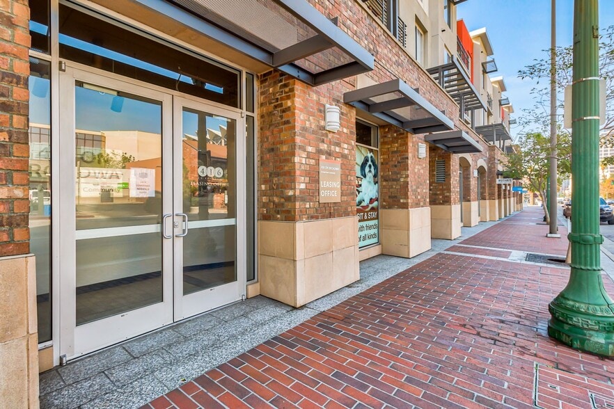 416 E Broadway, Glendale, CA for lease - Building Photo - Image 3 of 3