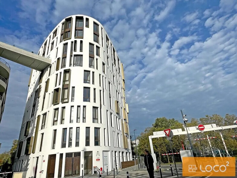 Rond Point Basso Cambo, Toulouse for sale - Building Photo - Image 2 of 12