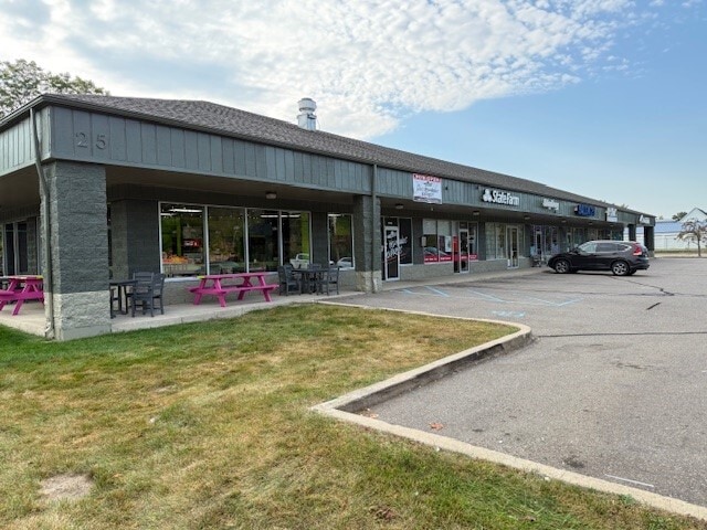 25 Jackson Industrial Dr, Ann Arbor, MI for lease Interior Photo- Image 1 of 1