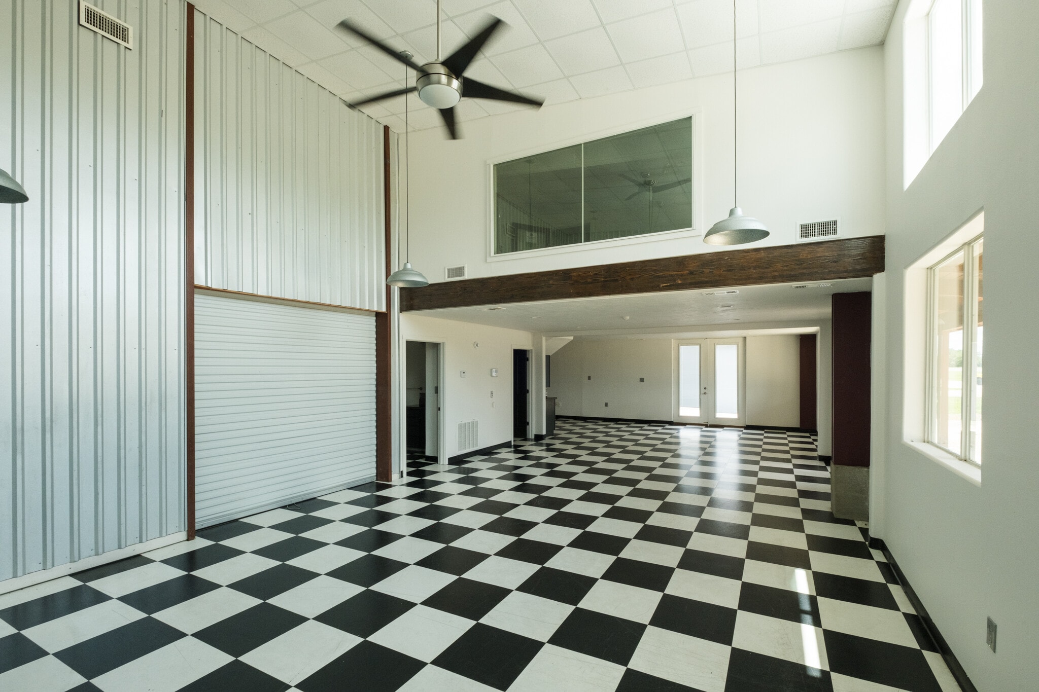 11901 State Highway 30, College Station, TX for lease Interior Photo- Image 1 of 11