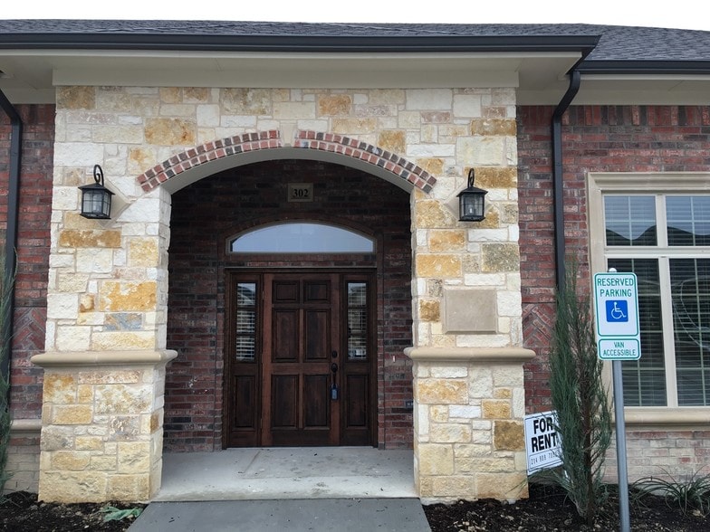 8668 John Hickman Pky, Frisco, TX for lease - Building Photo - Image 3 of 44