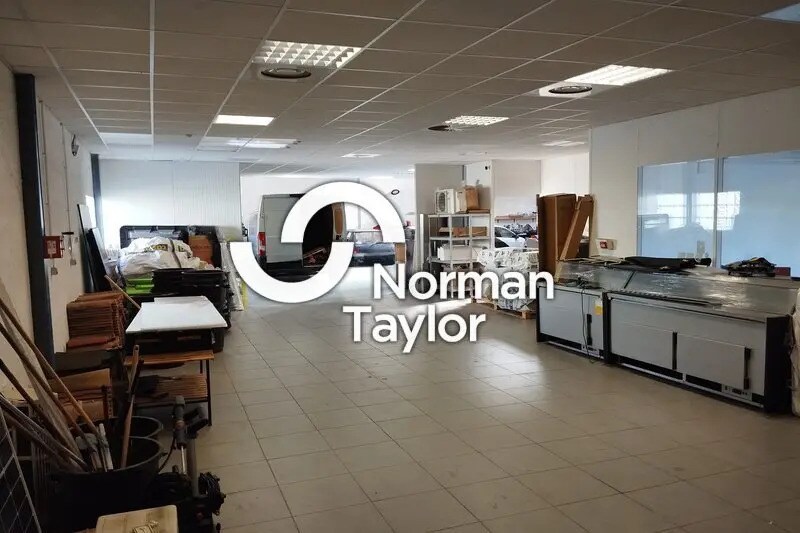 Flex in Montpellier for lease - Interior Photo - Image 3 of 8