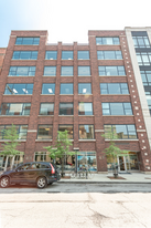 Expansive - River North - Superior - Commercial Real Estate