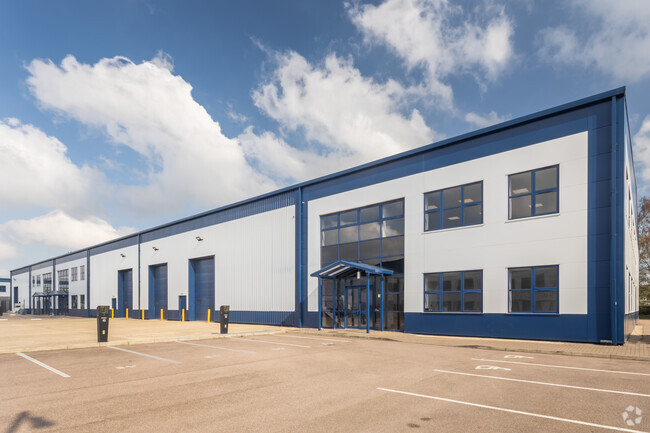 More details for Laporte Way, Luton - Industrial for Lease