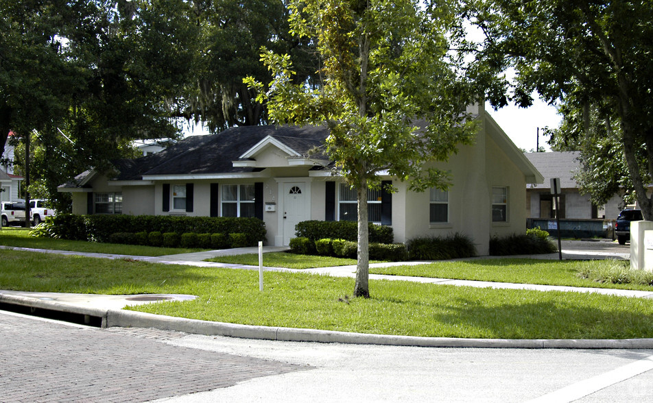 214 Hillcrest St, Lakeland, FL for lease - Primary Photo - Image 1 of 5