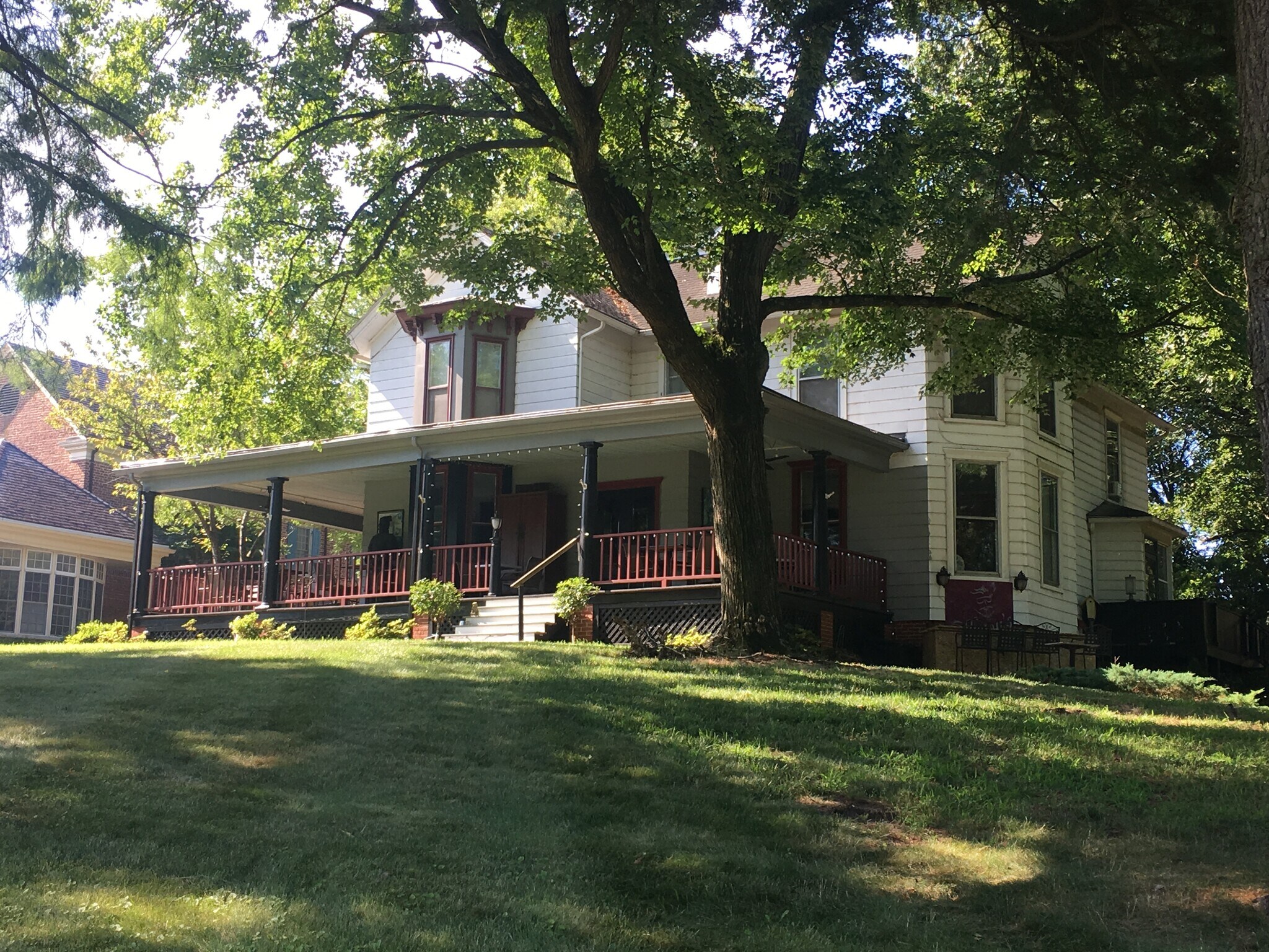 4 S 1st St, Denton, MD for sale Primary Photo- Image 1 of 1