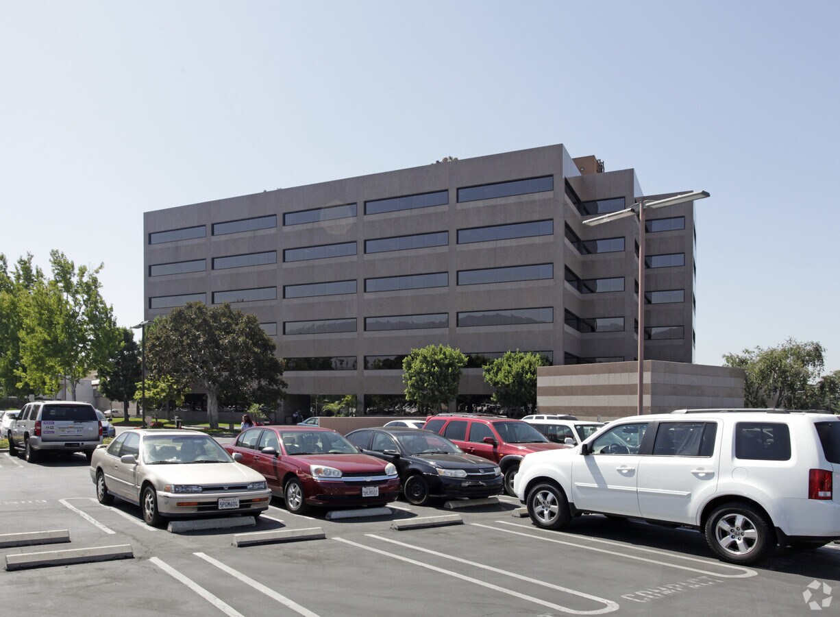 301 W Huntington Dr, Arcadia, CA 91007 Property Record