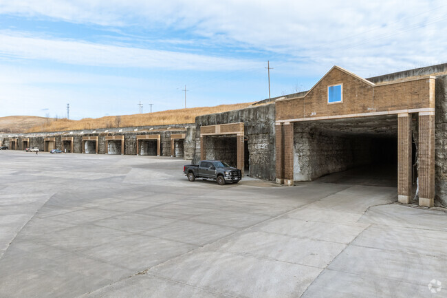 More details for 1600 N State Route 291, Independence, MO - Industrial for Lease