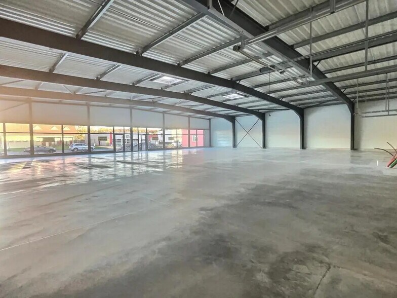 Retail in Sarreguemines for lease - Interior Photo - Image 3 of 4