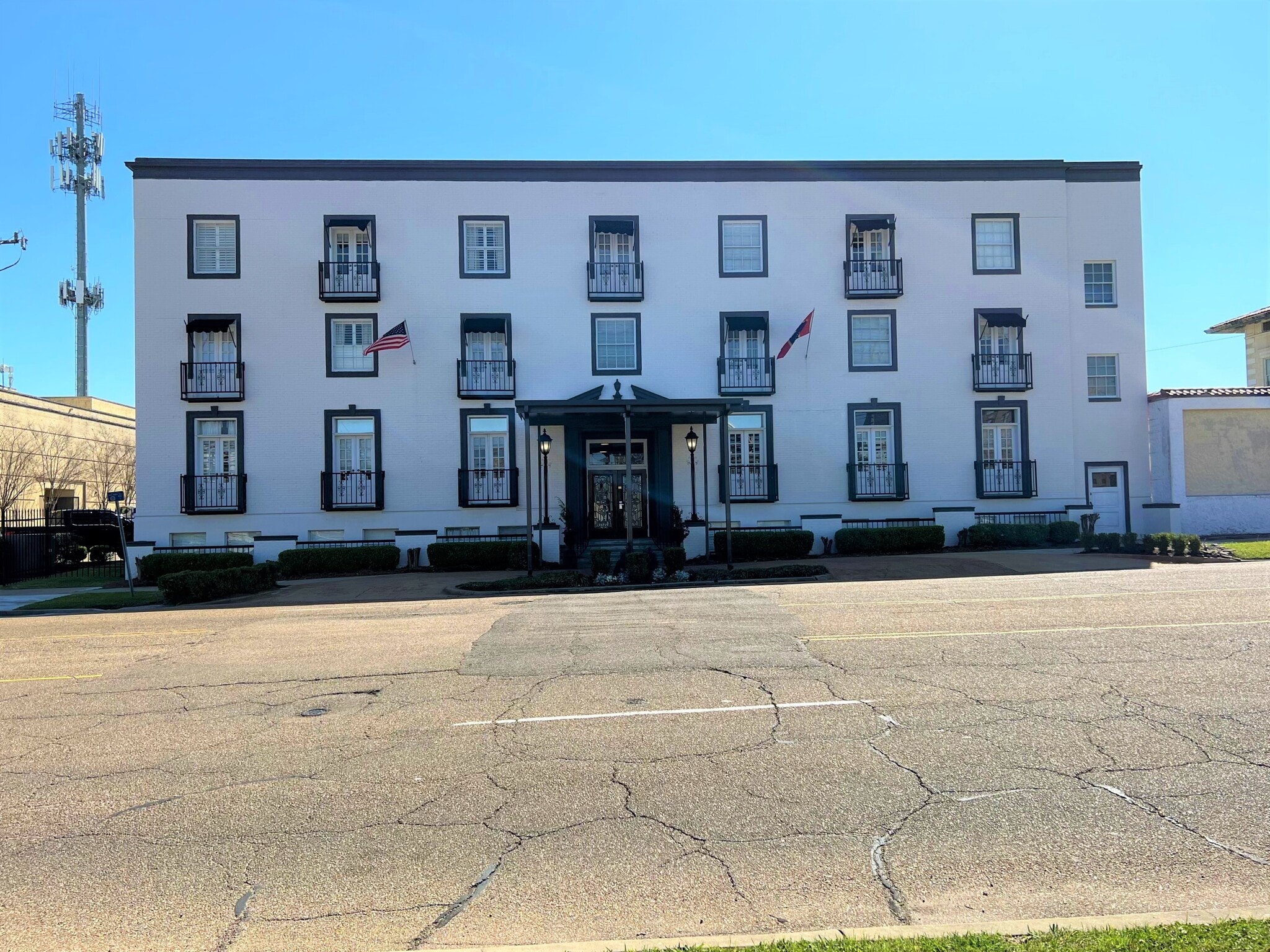 226 N State St, Jackson, MS for sale Building Photo- Image 1 of 1