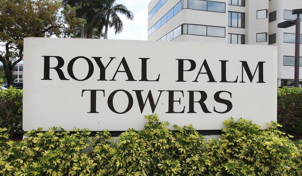 1650 S Dixie Hwy, Boca Raton, FL for sale - Pylon Photo - Image 3 of 7