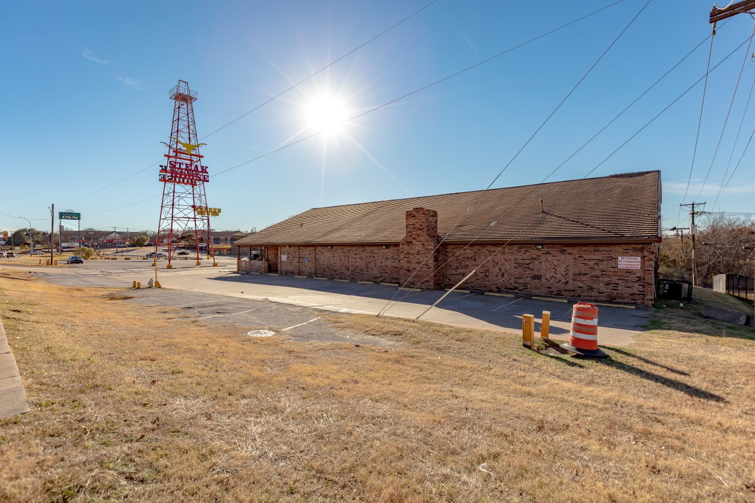 6308 S Freeway, Fort Worth, TX for sale Primary Photo- Image 1 of 1