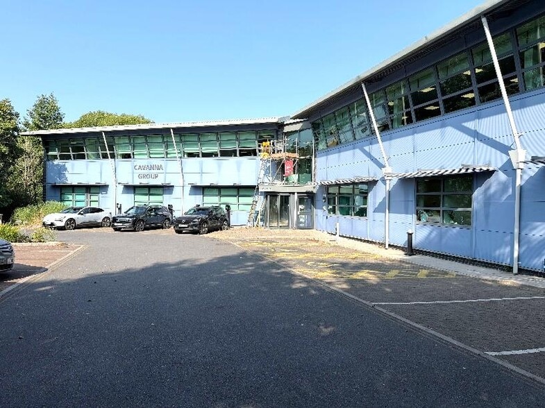 Nicholson Rd, Torquay for lease - Building Photo - Image 3 of 3