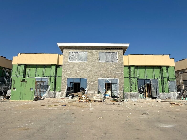 2135 Oak Grove Pkwy, Little Elm, TX for sale - Construction Photo - Image 2 of 7