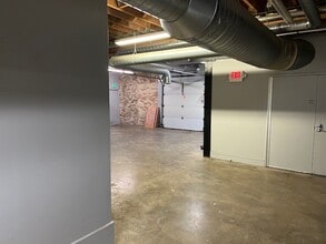 560 5th St NW, Grand Rapids, MI for lease Building Photo- Image 2 of 7