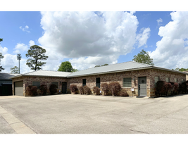 ±3,500 SF office bldg on ±0.93 acre lot - Office Space