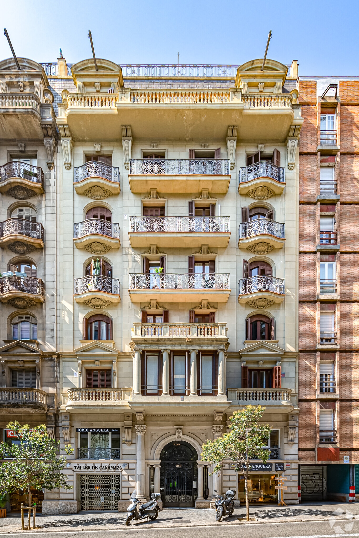 Carrer de Muntaner, 269, Barcelona, Barcelona for sale Primary Photo- Image 1 of 1