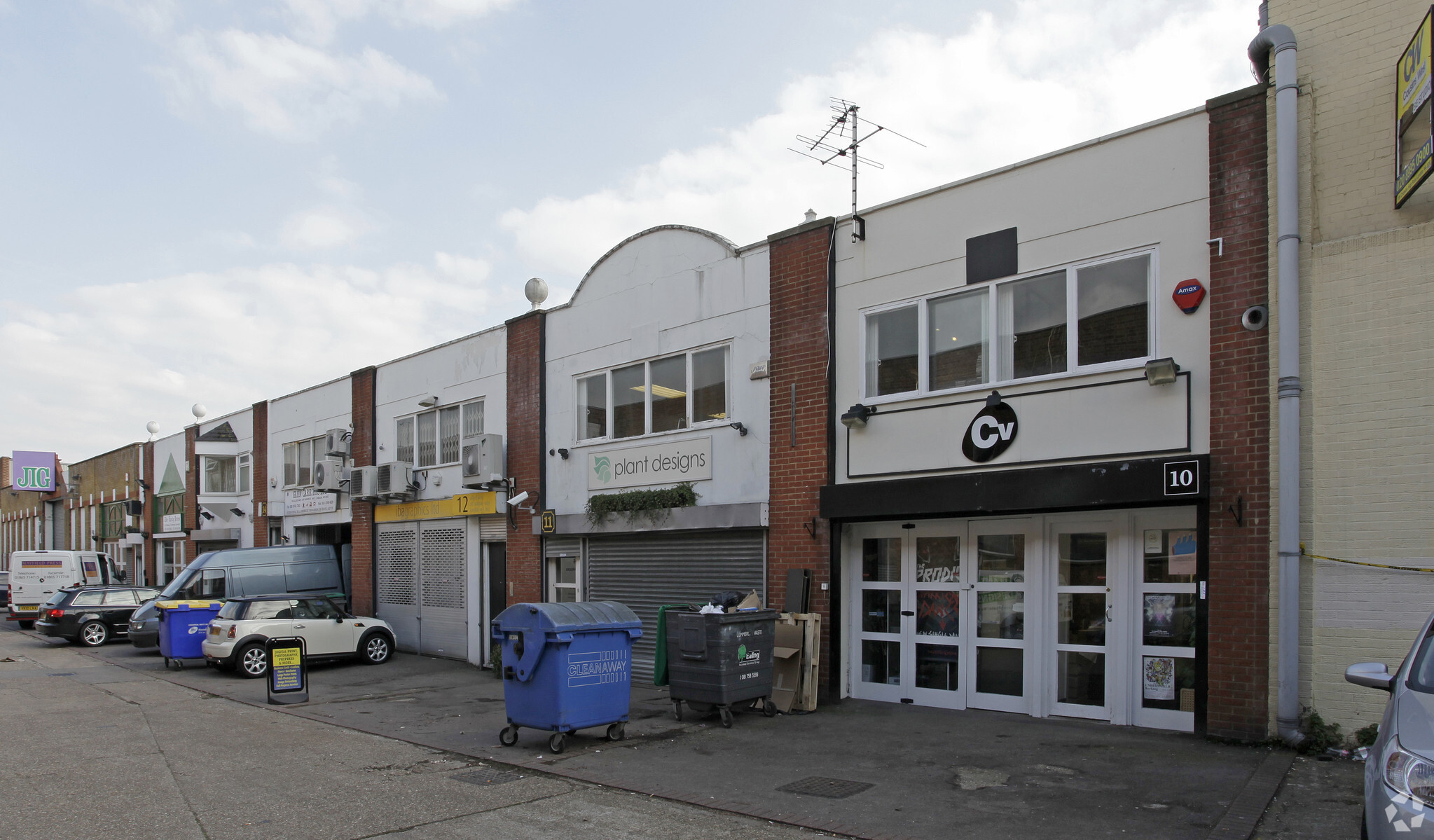 Allied Way, London for lease Primary Photo- Image 1 of 6