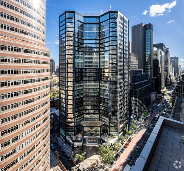 875 Third Ave, New York, NY for sale - Building Photo - Image 1 of 1