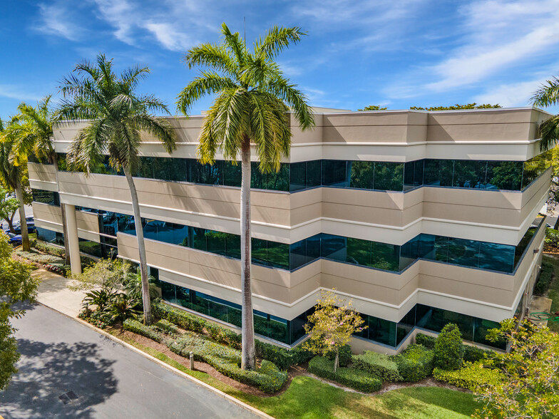 6365 NW 6th Way, Fort Lauderdale, FL for lease - Building Photo - Image 3 of 13