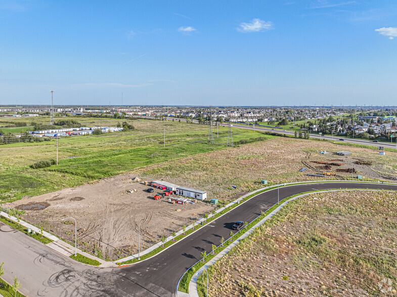 5035 28 St NW, Edmonton, AB for lease - Aerial - Image 2 of 5